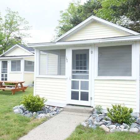 Drake'S Island Resort & Cottages Wells Exterior photo